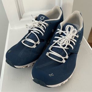 🌟On Cloud Running sneaker